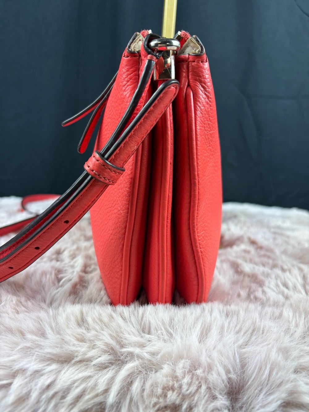 Kate Spade New York Jackson Street Harlyn Coral Red Leather Crossbody - Picture 4 of 10